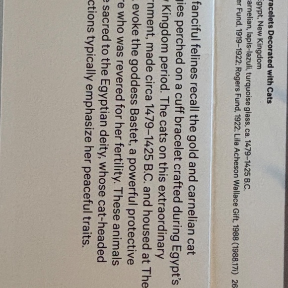 Egyptian New Kingdom Cat Earrings Gold - Picture 4 of 4